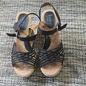b.o.c Black Strappy Leather Sandals for Women Size 8